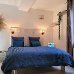 3 Deux , 1 ,l'établissement La A 2 Pas, Netflix, Lits Faits à Votre Arrivée, Serviettes De Toilette, Ménage, Wifi, En Hyper Centre ,plage à 100m, Box à Vélos, Paiement 3 Fois Sans Frais, Prix Appartement
