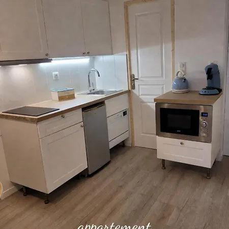 L Etablissement La A 2 Pas Vous Propose, 3 Deux Chambres, 1 Piece Avec Climatiseur , Netflix, Lits Faits A Votre Arrivee, Serviettes De Toilette, Menage, Wifi, En Hyper Centre ,plage A 100m, Box A Velos * 디에프