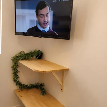 L Etablissement La A 2 Pas Vous Propose, 3 Deux Chambres, 1 Piece Avec Climatiseur , Netflix, Lits Faits A Votre Arrivee, Serviettes De Toilette, Menage, Wifi, En Hyper Centre ,plage A 100m, Box A Velos Lägenhet Dieppe